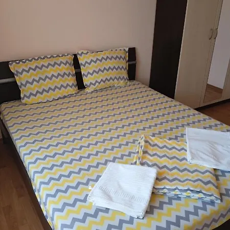 Apartment Lazur *