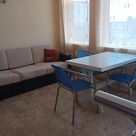 Lazur Apartment